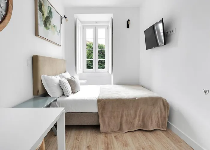 Castelo By Lisbeyond Lisbon