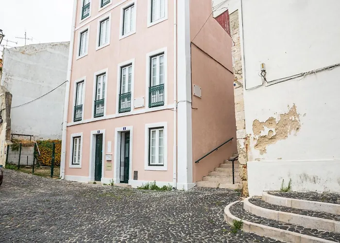 Castelo By Lisbeyond *