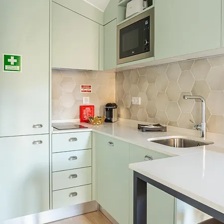 Castelo By Lisbeyond Lisboa