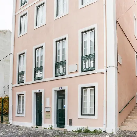 Castelo By Lisbeyond * Lisbon